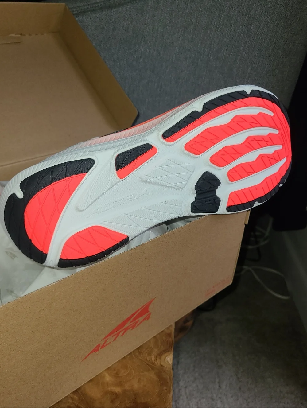 Altra Running Shoes Women's - Picture 3 of 11